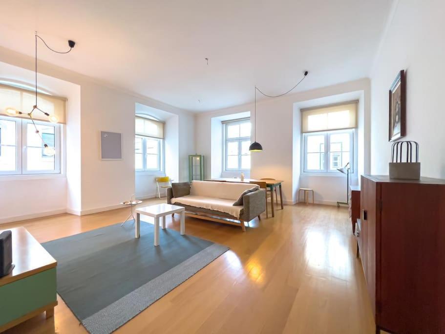 4 Rooms Home In Baixa Lisboa Kültér fotó